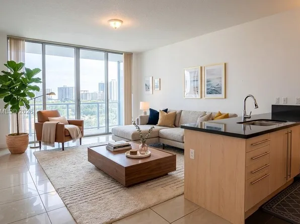 79 SW 12th St APT 1102, Miami, FL 33130