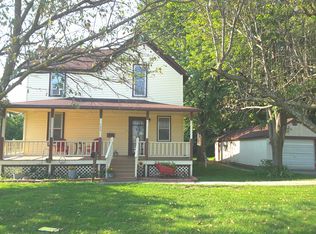 122E E Grant St, Maryville, MO 64468