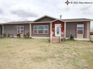 6266 N Six Shooter Rd, Lovington, NM 88260
