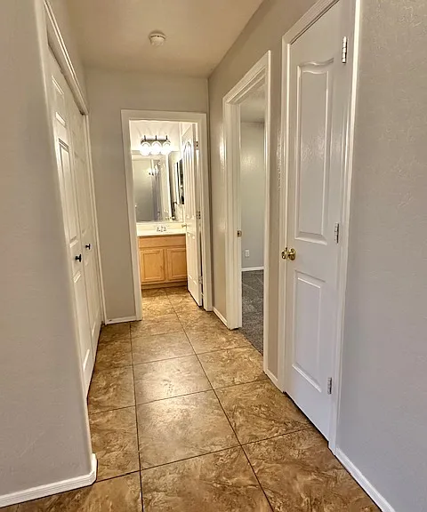 1700 S Weaver Dr — Photo 12