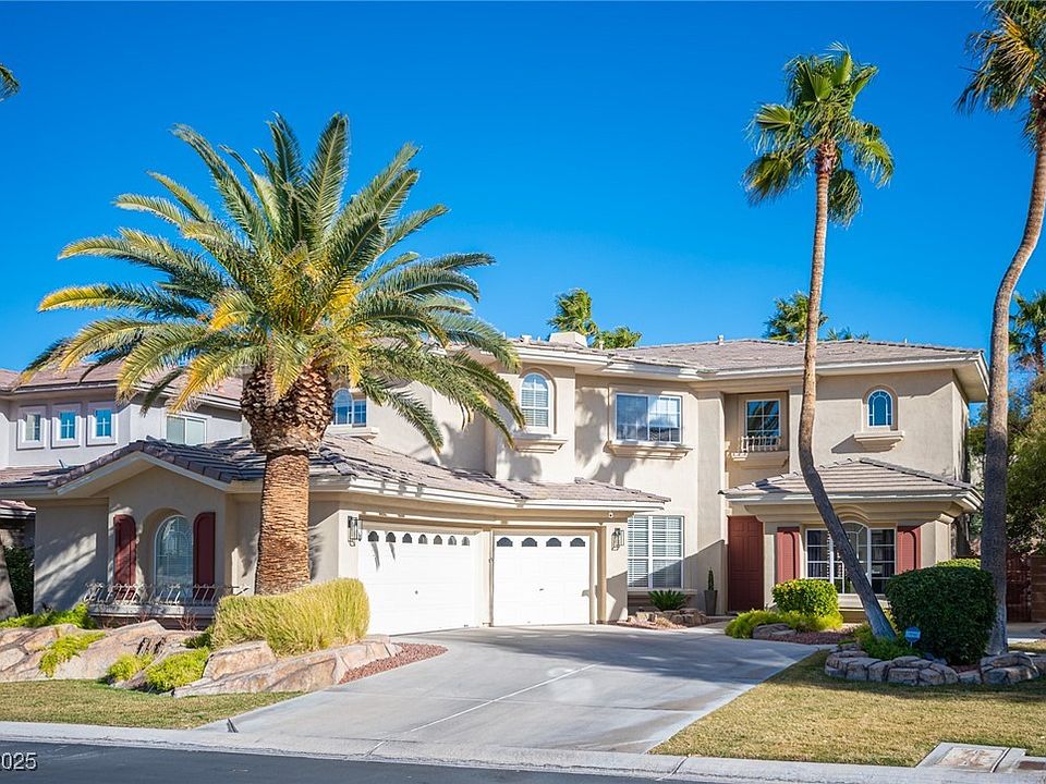 1st image of 204 N Ring Dove Dr