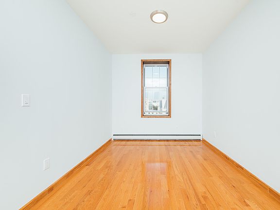 4th image of 383 Himrod St #4
