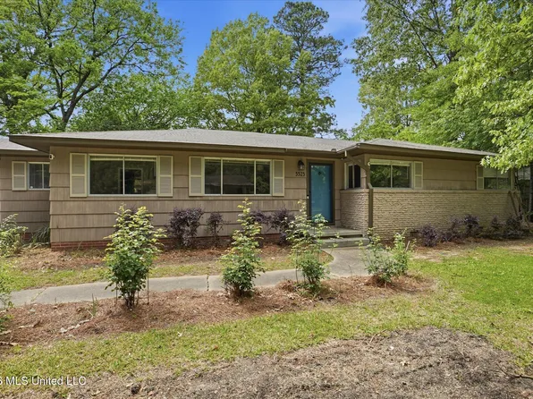 5523 Wayneland Dr, Jackson, MS 39211