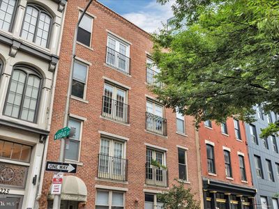 221 Race St APT 7, Philadelphia, PA, 19106