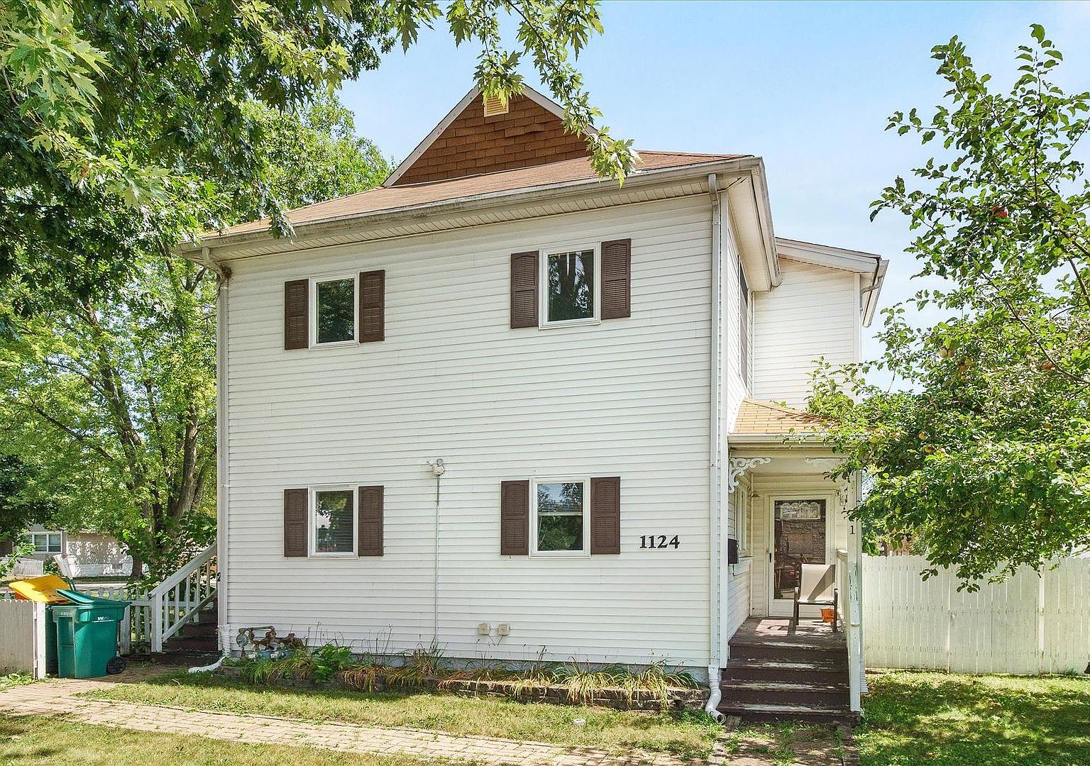 1124 Clement St, Joliet, IL 60435 Zillow