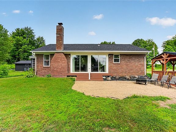 4th image of 6784 Grandview Ave