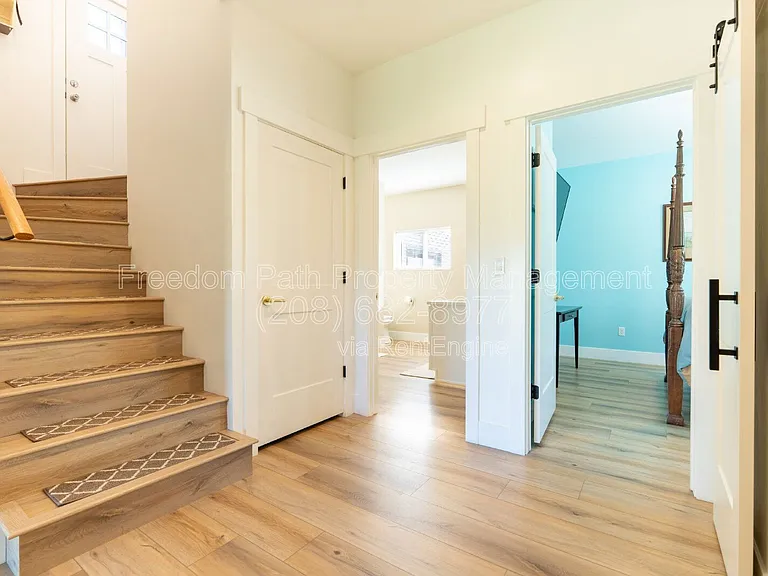 925 Comeback Bay Ln — Photo 23