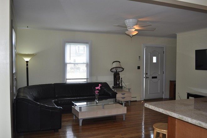 1st image of 1251 Pembroke St