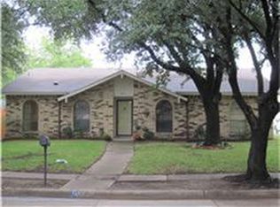 935 Middle Cove Dr, Plano, TX 75023