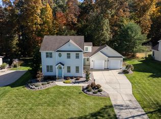 71 Savannah Ct, Canfield, OH 44406