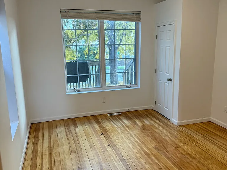 808 Des Moines St #810-1 — Photo 3