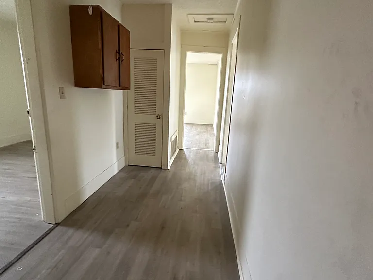 227 King St #3 — Photo 5