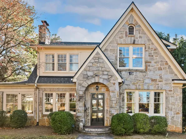 2619 Fairview Rd, Raleigh, NC 27608