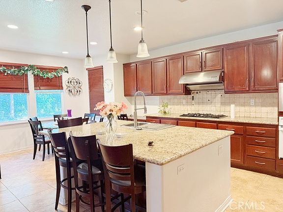 2nd image of 12647 Burbank Rd