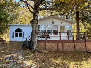 157 Ridgefield Point Rd #19-C-439, Greentown, PA 18426