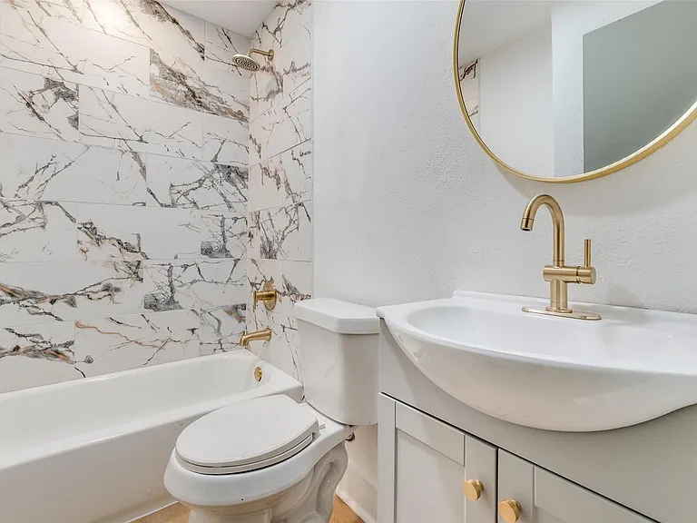 2701 Northview Pl — Photo 9