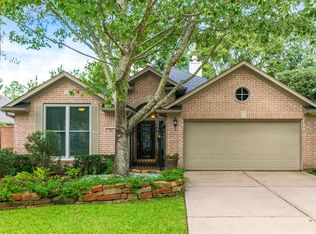 23 S Manorcliff Pl, Spring, TX 77382