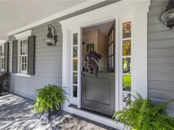 93 Pink House Ln, Sewickley, PA 15143