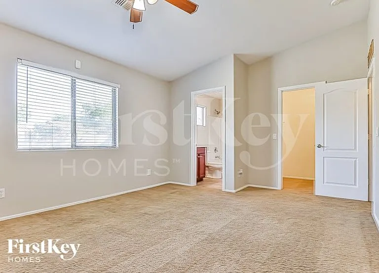 2794 W Mira Dr — Photo 9