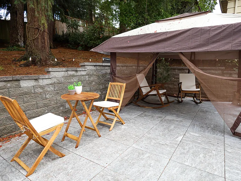 11519 32nd Ave NE — Photo 32