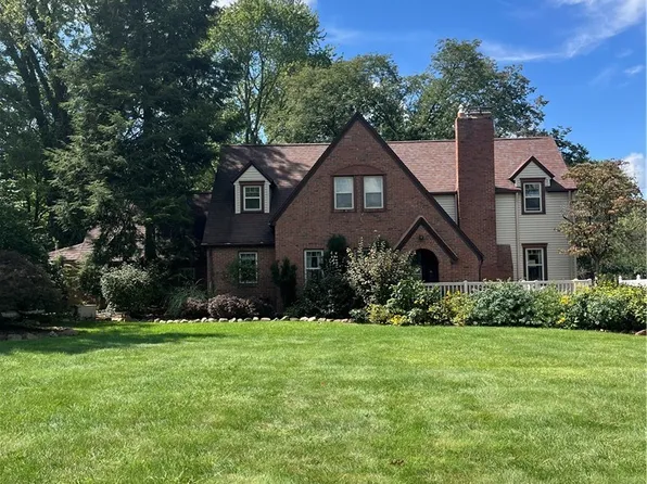 6922 Youngstown Pittsburgh Rd, Poland, OH 44514