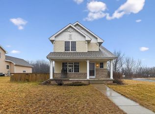 1211 Gas Light Drive, Sun Prairie, WI 53590
