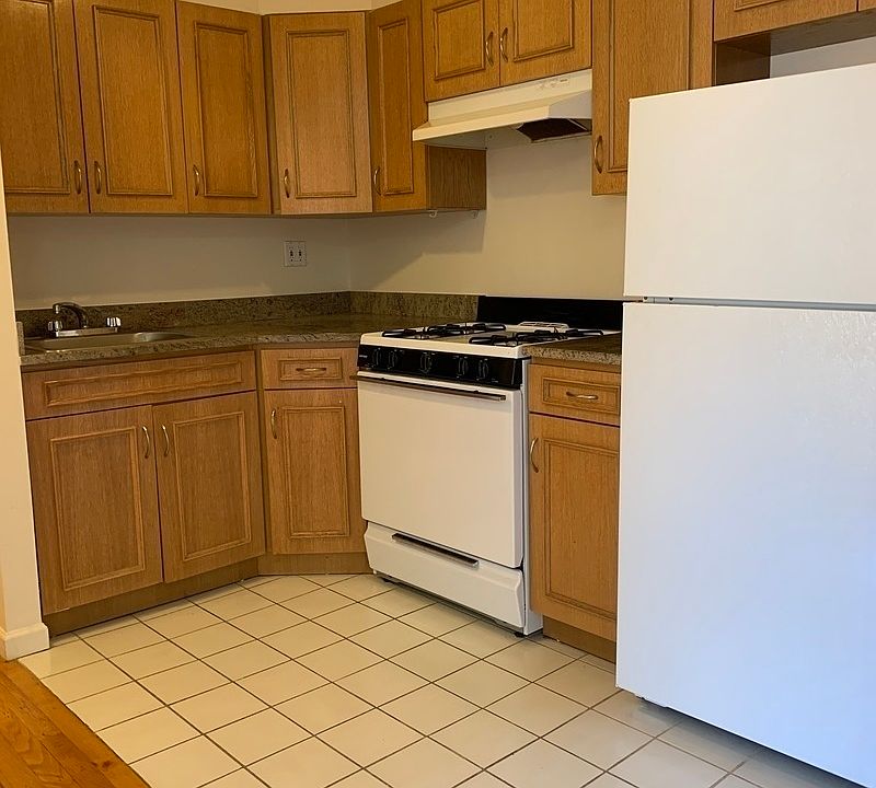 1st image of 28-14 30th St #3