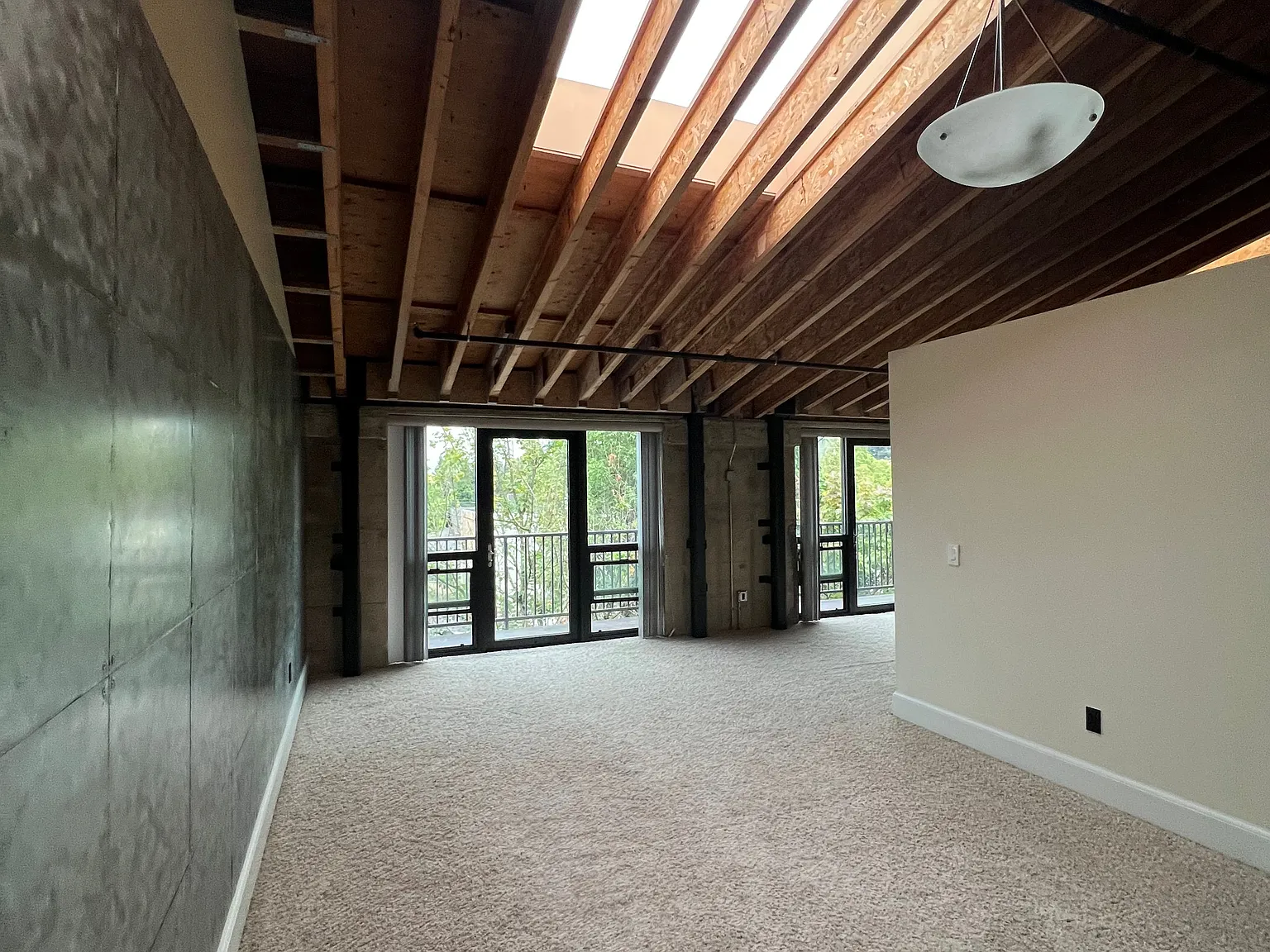 Studio, 1344 sqft, $1,800 — Photo 3