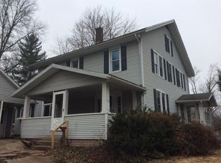 106 W Reynolds St, Newton, IL 62448