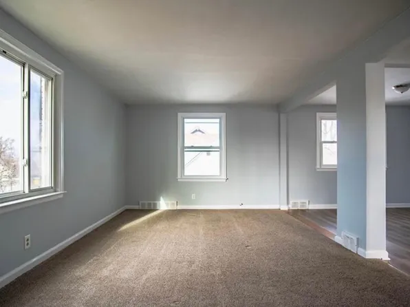 915 Parker Blvd, Buffalo, NY 14223