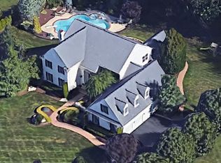 6 Trinity Pl, Freehold, NJ 07728