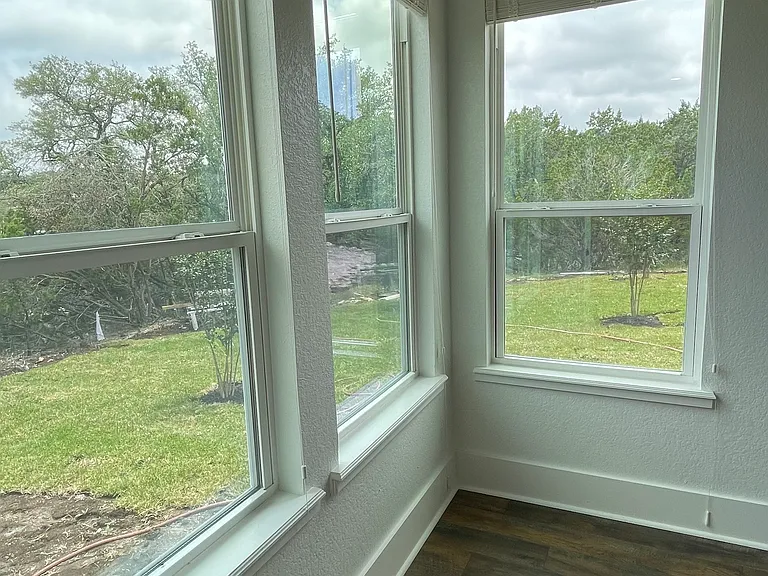 360 Hillside Dr — Photo 14