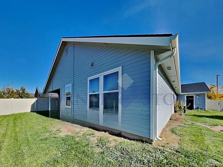 4191 N Price Ave — Photo 21