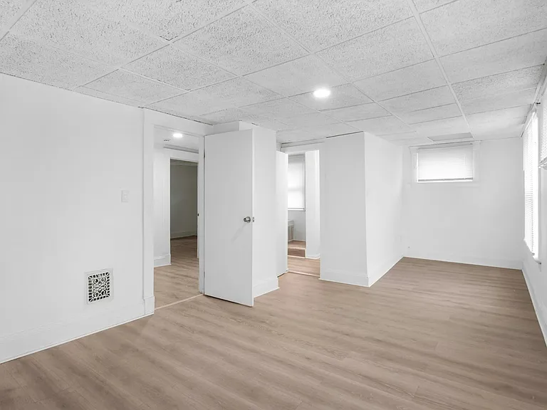 14608 Alder Ave — Photo 1