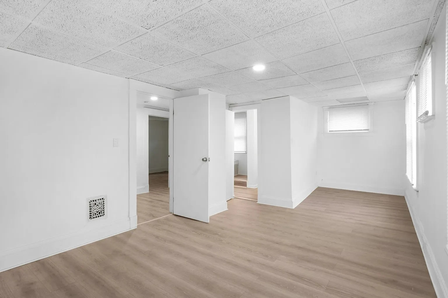 14608 Alder Ave photo 1