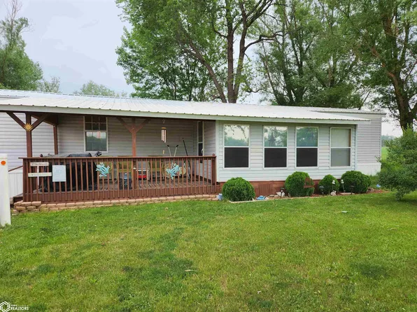 1345 River Rd, Oskaloosa, IA 52577