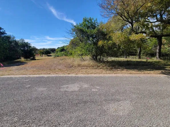 37034 Woodacre Dr, Whitney, TX 76692
