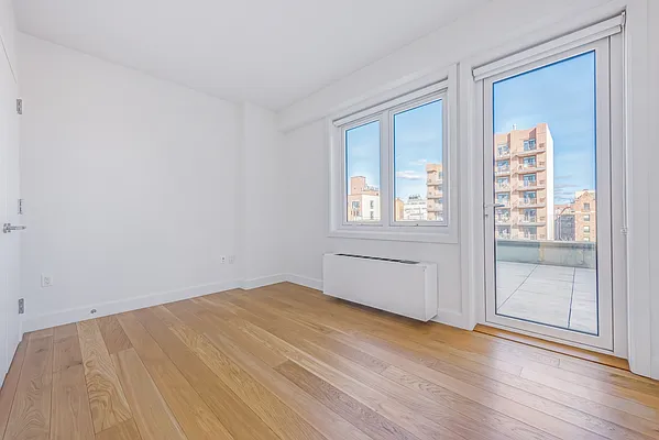 Rented by Modern Spaces | media 15