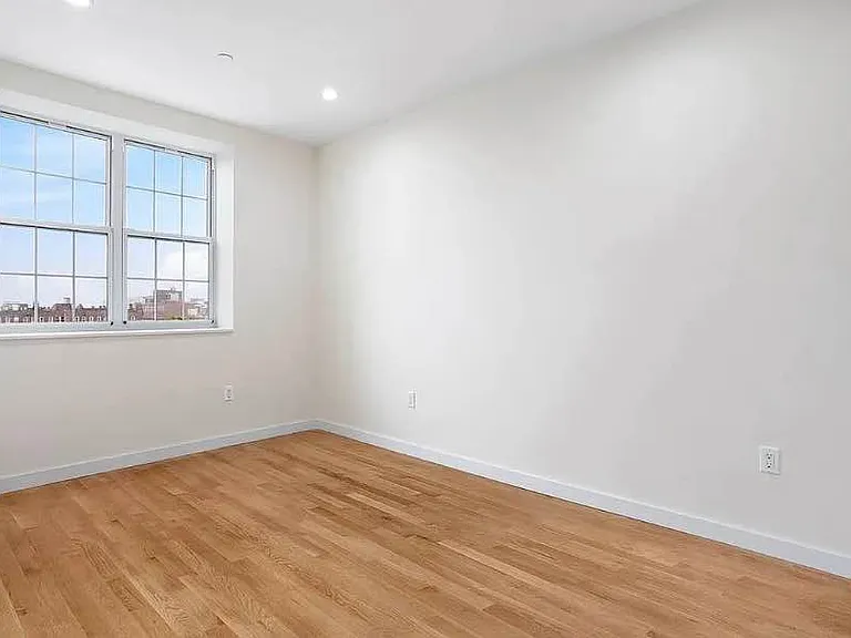 4603 8th Ave #5A — Photo 1