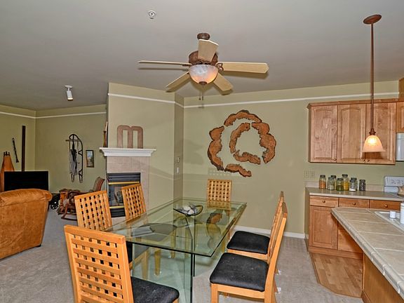 5th image of 23009 Lakeview Dr Unit B302