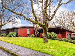 315 E 36th Ave, Eugene, OR 97405