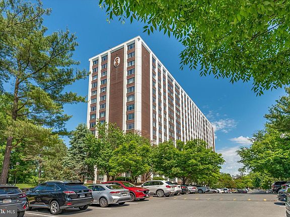 3rd image of 11801 Rockville Pike APT 508