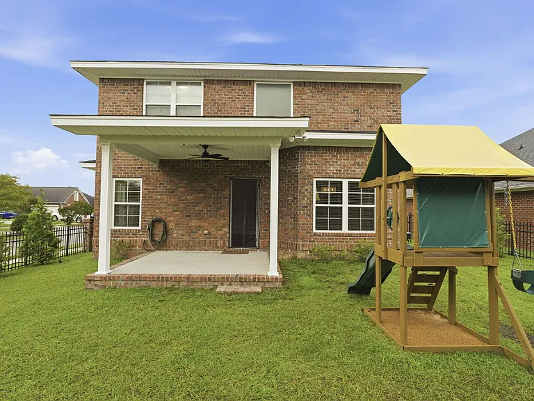 2101 Eureka Way — Photo 57