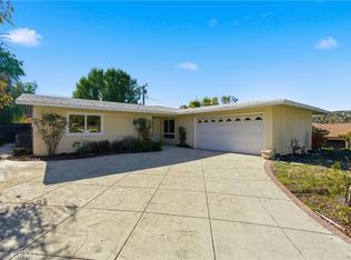 26136 Veva Way, Calabasas, CA 91302