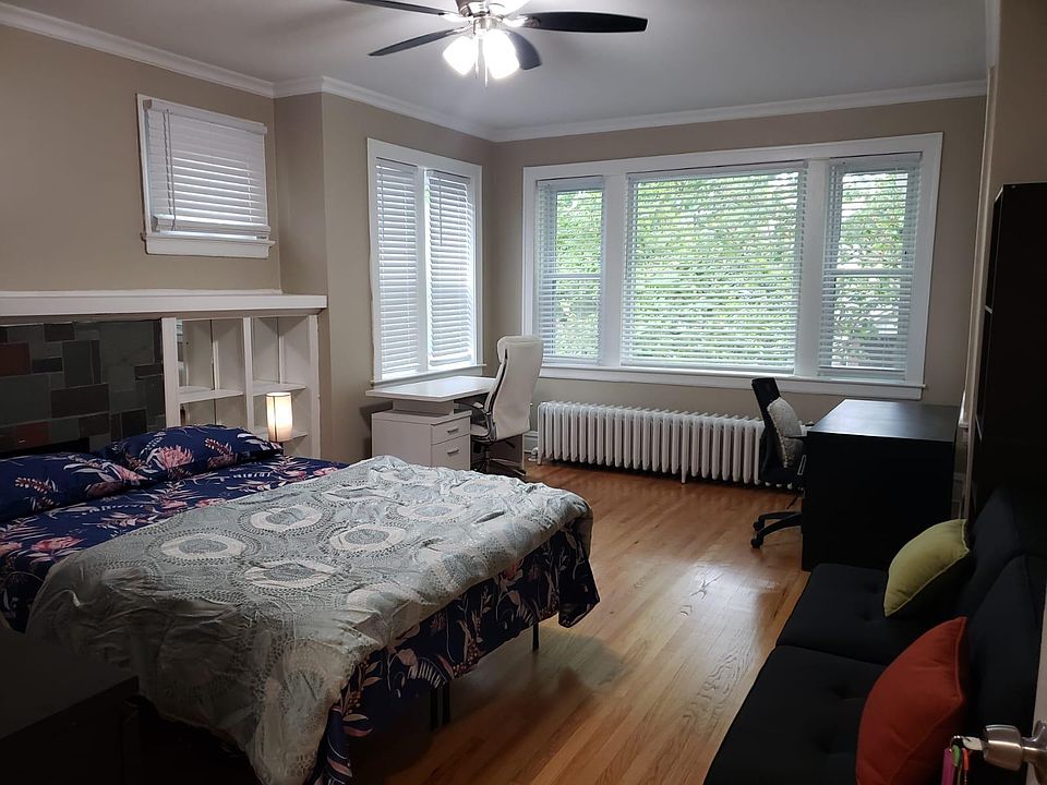 1st image of 5418 N Sawyer Ave Floor 2