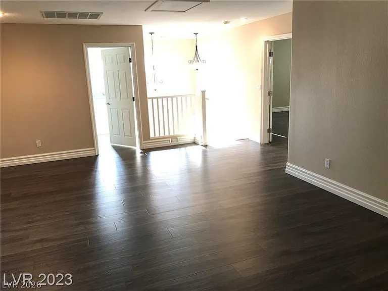 9746 Kampsville Ave — Photo 18