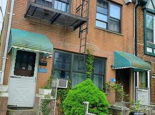 18-36 21st Dr, Astoria, NY 11105