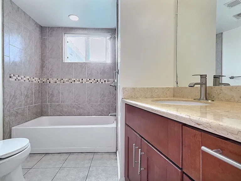 1403 S Blaney Ave — Photo 17