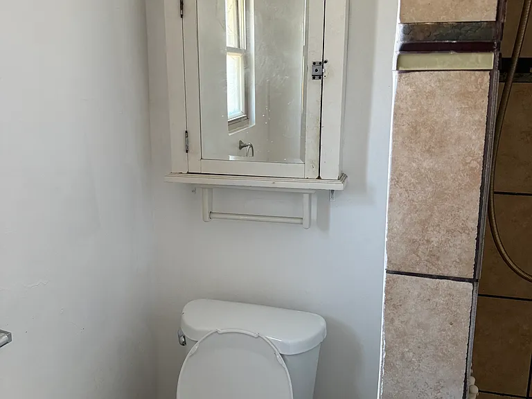626 Nectarine St #1 — Photo 2