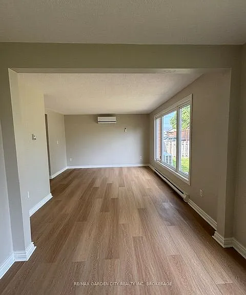 120 Endicott Ter #D — Photo 8